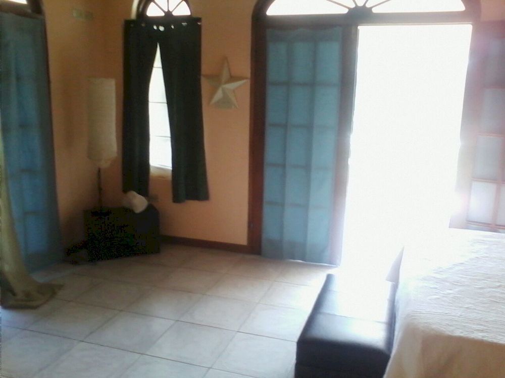 Dolphin Bay Yoga Guest House Drapers Extérieur photo